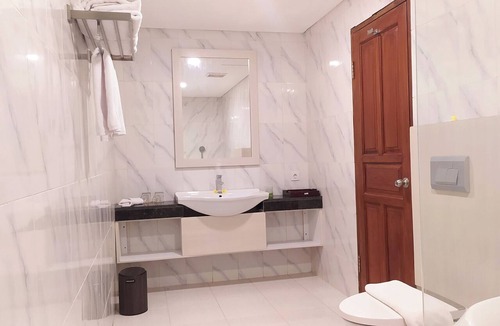 Lovina Hotel | Puri Lovina