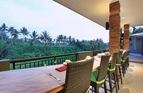 Petulu Hotel | Puri Padma Hotel