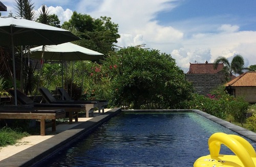 Temukus House | Puri Tugu Belanda