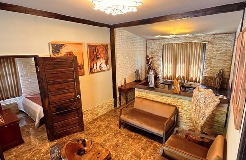 Mendut House | Puunee Wild River Resto & Villa's