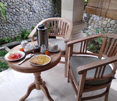 Nyuh Kuning House | Qiul Guest House