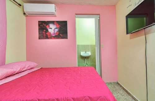 Ensanche Isabelita House | Queen Of Hearts - Rh
