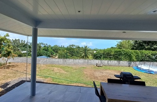 Teahupo'o House | Quiet detached house near the famous Teahupo'o wave