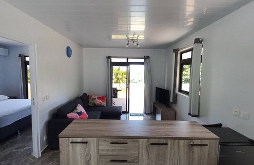 Teahupo'o House | Quiet detached house near the famous Teahupo'o wave