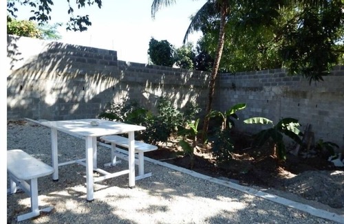 Bajos de Haina House | Quiet refuge in San Gregorio de Nigua, history, nature and security.