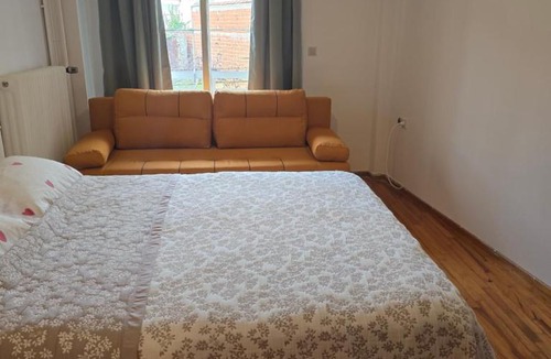 Florina Apartment | Quiet Room