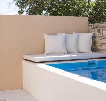 Argyroupoli Apartment | Quintana, a junior villa with private pool!