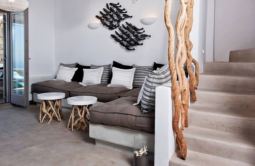 Santorini Villa | R 1227 Titus Senior Villa with Private Pool With Guest Laundry, Lounge & Outdoor Jacuzzi
