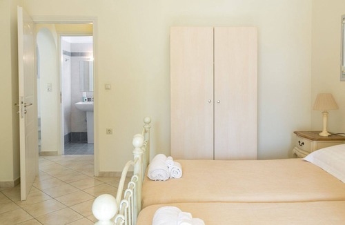 Agios Prokopios Villa | R 259 4 Bed Apartment Sea View Including Breakfast Daily Maid Service
