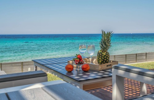 Tsilivi Villa | R 272 Luxury and spacious Beach Villa with Private Pool Sea Views