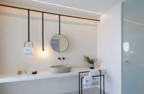 Megalochori Villa | R 320 Sugarmoon Suite Santorini with Pool Views of the Aegean Sea Incl Breakfast