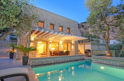 Pefkos Villa | R 341 Exclusive 2 Bedroom Villa Private Swimming pool and sea view