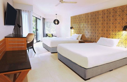 Nadi Resort | Radisson Blu Resort Fiji Denarau Island