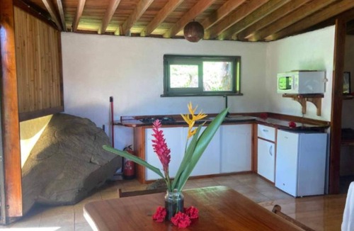 Opoa House | RAIATEA- Fare Oviri 1