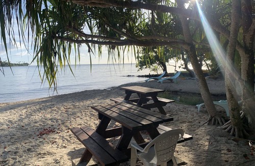 Opoa Ski Chalet | RAIATEA - Hotopuu Tipanier Family