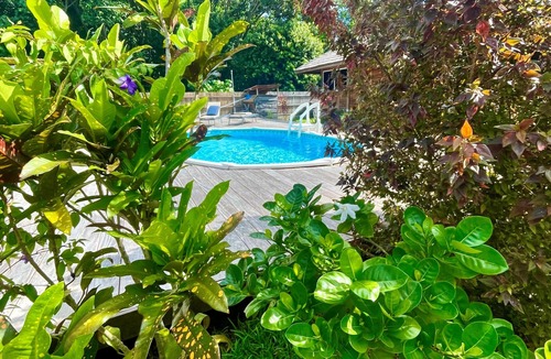 Uturoa Ski Chalet | RAIATEA - Orion Pool Bungalow