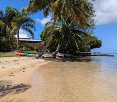 Teahupoo House | RAIATEA - The BEACH HOUSE - plage sur le lagon !