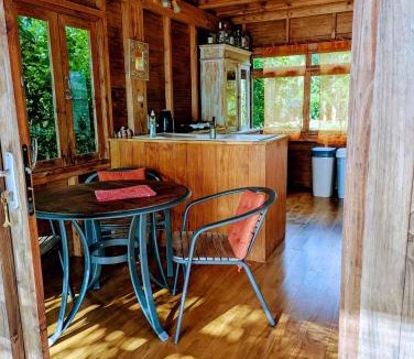 Teahupoo House | RAIATEA - The BEACH HOUSE - plage sur le lagon !