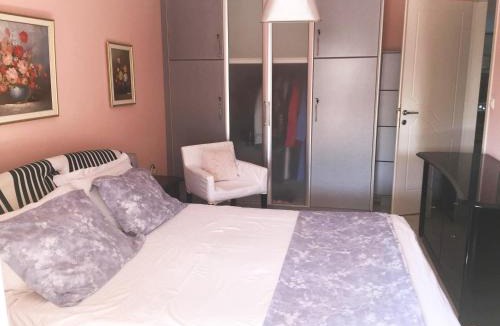 Agia Triada Apartment | RAJ Beach Front Apartment