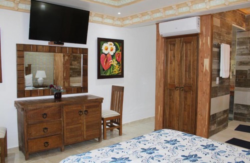Santa Cruz del Seibo Hotel | Rancho Turístico Doña Callita