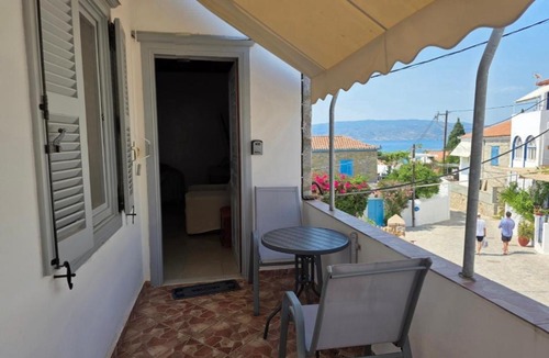 Hydra Apartment | Reas Guest House