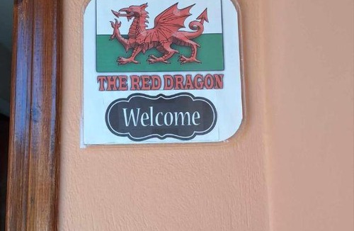 Dassia House | Red Dragon Exclusive accommodation