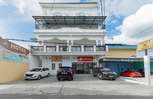 Buntok Hotel | RedDoorz Syariah at Hotel JK Veteran Buntok
