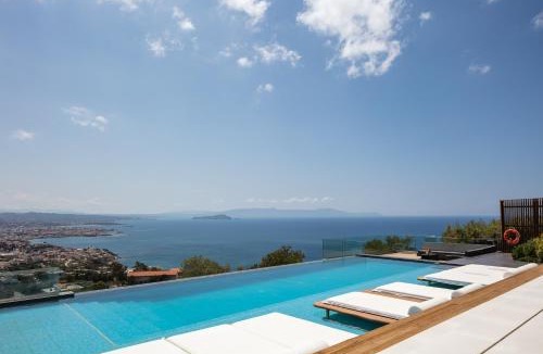 Halepa Villa | Regal Residence