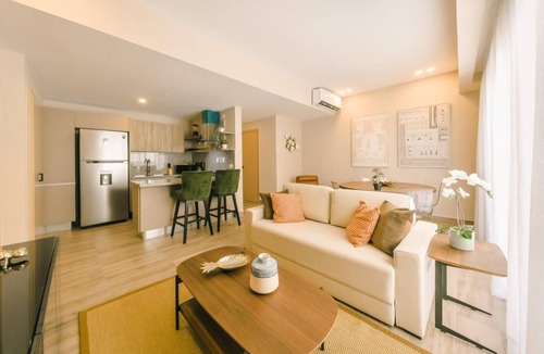 Downtown Santo Domingo Apartment | Regatta Living II With Breakfast Included - 703