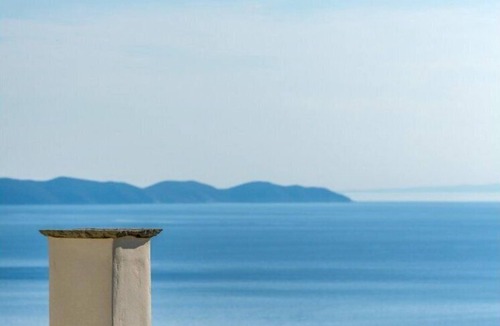 Exomvourgo Villa | ReGenesis Villas