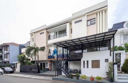 Hegarmanah Hotel | Rehat at Dago Sky Hotel