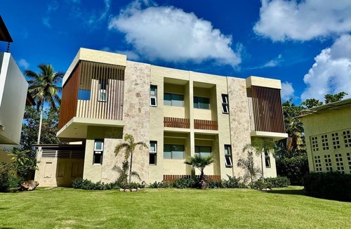 Portillo Villa | Relaxing Beachfront Villa in Portillo Las Terrenas w/optional 6 or 3 bedrooms