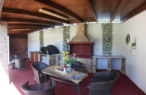 Midea Villa | relaxing holidays