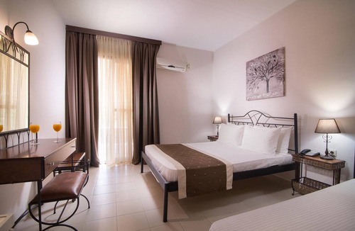 Vourvourou Hotel | Rema Hotel