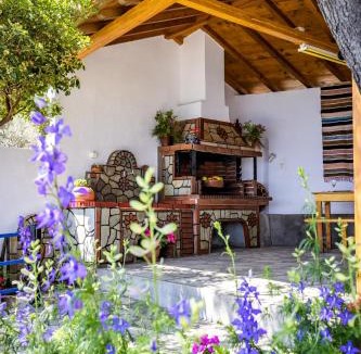 Skopelos Town House | Remezzo Cottage