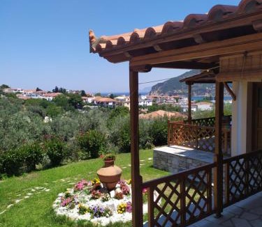 Skopelos Town Apartment | Remvi Apartments