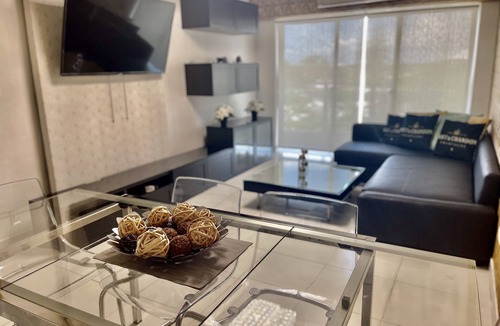 Lope De Vega Apartment | | Residential Tower with Pool and GYM + OFFERER. |
