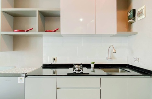 Pekayon Jaya Apartment | Restful Stay In Studio Room At Apartment Grand Kamala Lagoon