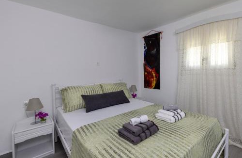 Megas Gialos Apartment | Restia Seaside Apartment I, 50m from Megas Gialos Beach