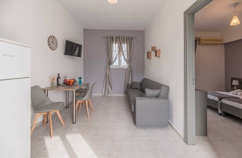 Archangelos Apartment | Rhodes Archaggelos Vibes-Nest Among Garden