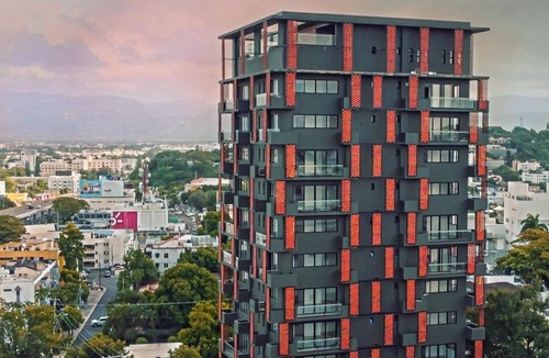 Santiago Province Apartment | ⭐️💫Rialto Residences| Luxury 2 Bedrooms| Pool&Gym✨