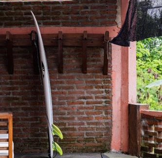 Medewi House | Riverside Medewi