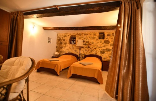 Milia Apartment | Rogdia Mountain View Apartment