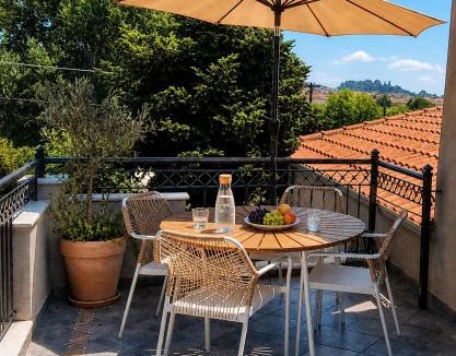 Trikala Apartment | Romantic loft
