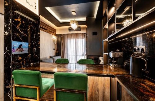 Athens Apartment | Romantic Luxurious Penthouse Designed Suite