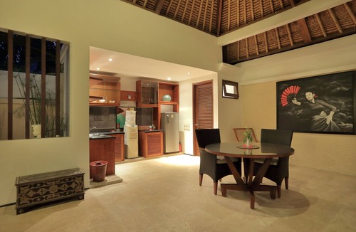 Mangsit Villa | Romantic Private Pool Villas