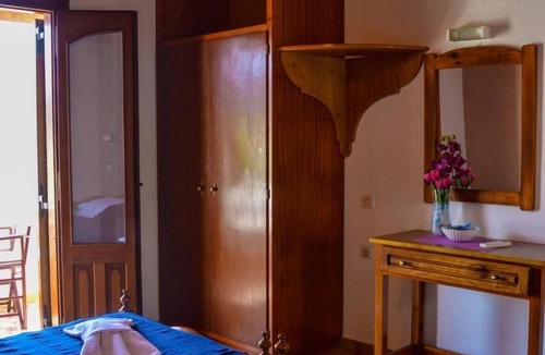 Skala House | Romantza