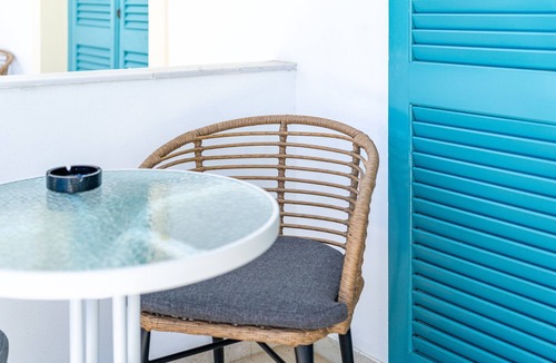 Benitses Apartment | Room 'Garden View 1' with Private Terrace, Wi-Fi and Air Conditioning