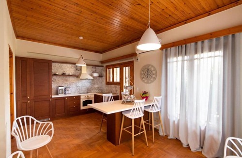 Nikiana House | Rosa's House Lefkada AV Properties