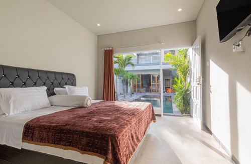 Sanur Kauh House | Roses Bali Homestay